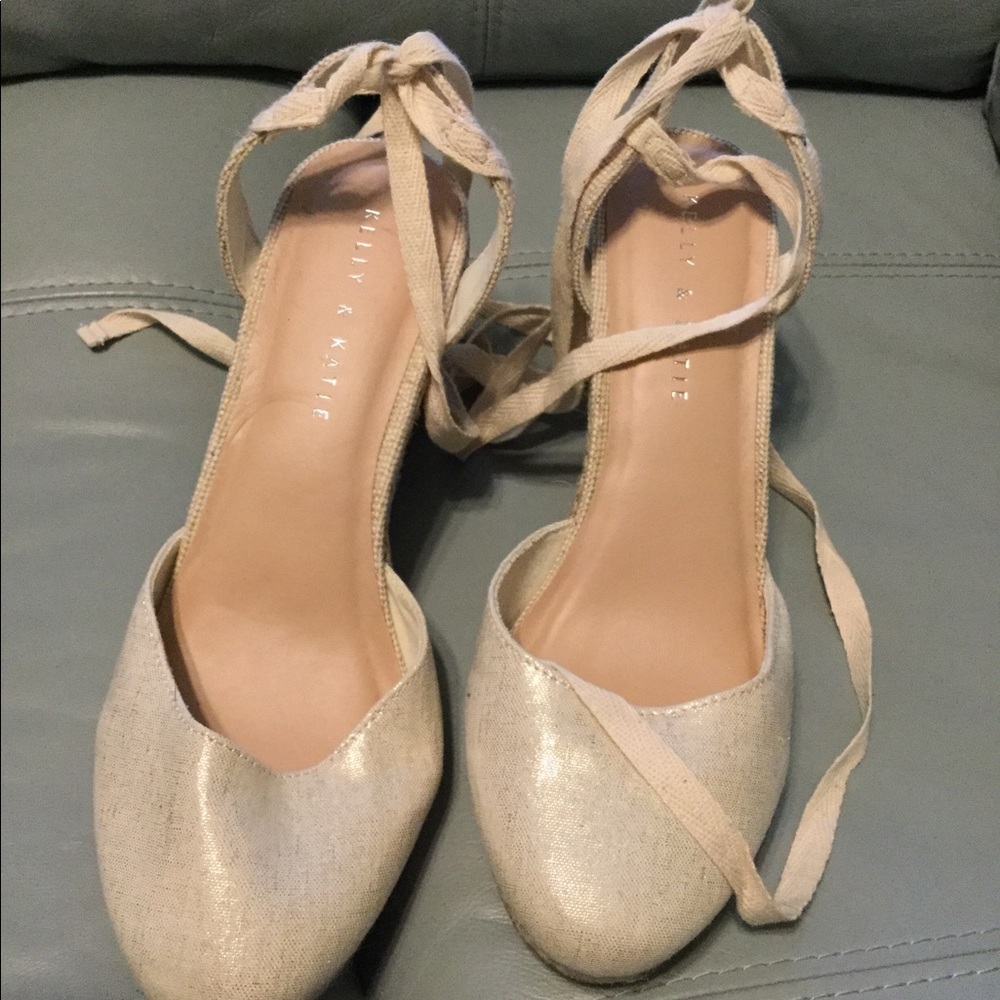 New never worn lace up wedge espadrilles